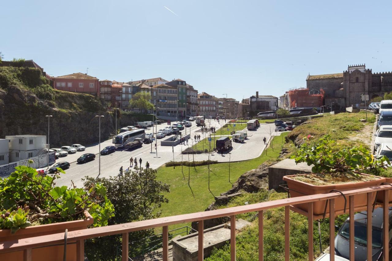 Opo 52 Apartment Porto Bagian luar foto
